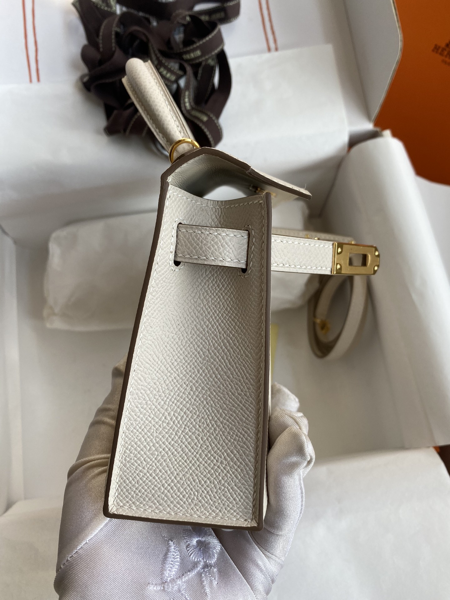 Hermes Kelly Mini II Bag 19CM In White Epsom Leather